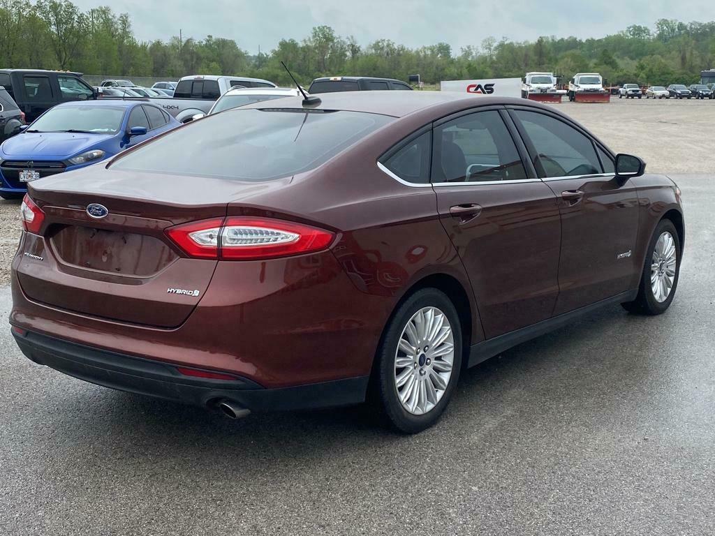2016 Ford Fusion S Hybrid